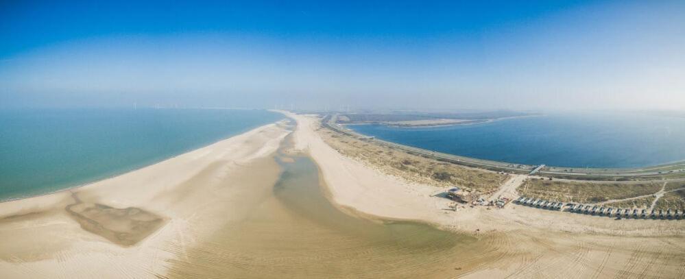 Welcome In - Vakantiepark Fort Den Haak Vrouwenpolder Exterior foto